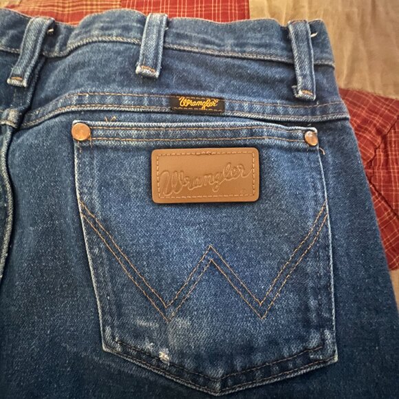 Wrangler - Picture 3 of 5